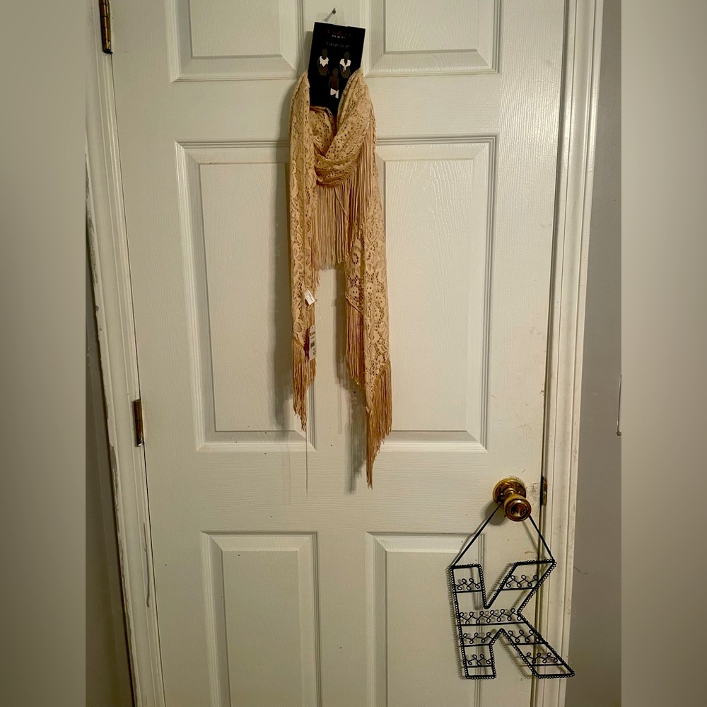 Champagne scarf